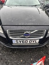 USED GENUINE 2010 VOLVO S80 FACELIFT BUMPER GRILLE WITH BADGE 61283261 31283263