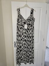 Colebrooke By Windsmoor Maxi