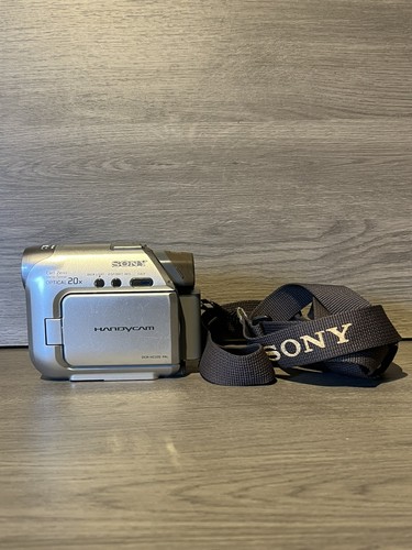Sony dcr hc22e ziess - dcr-hc22e, nightshot
