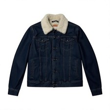 Levis Sherpa Jacket (Size M)