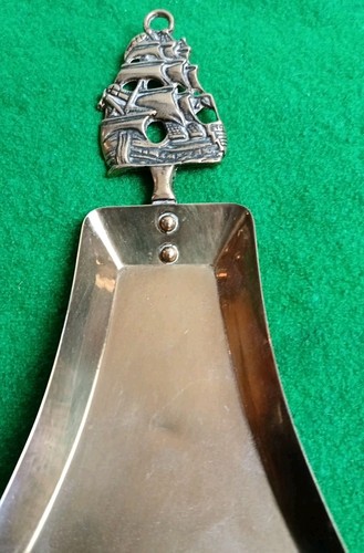 Vintage brass coal scoop - brass,