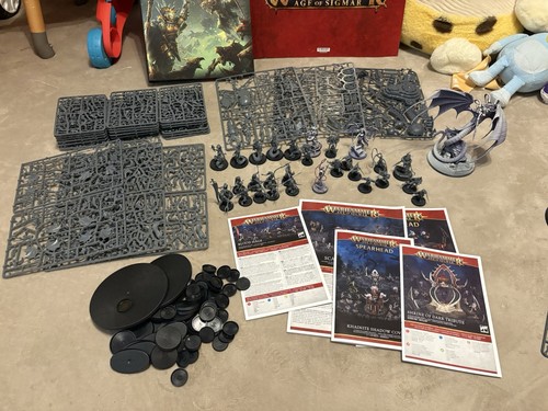 Daughters khaine army - daughters, of