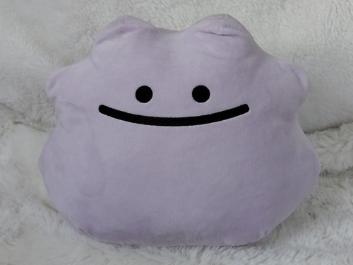 Pokemon ditto 28cm wide - pokemon,