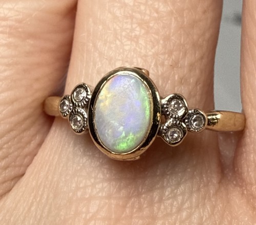 Vintage 10k gold opal - opal, oval