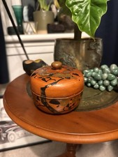 Vintage Circa 1940s–50s