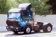 Truck photo Mercedes-Benz 2035