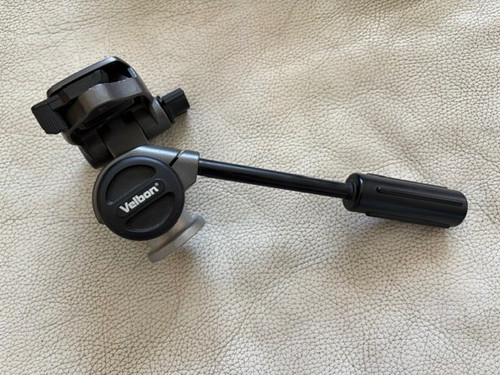 Velbon tripod head used - tripod, head.