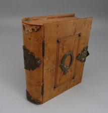 SMALL BOOK SHAPED TRAVAIL / WORK BOX BURR / BURL VENEER NO CONTENTS SOME LOSSES