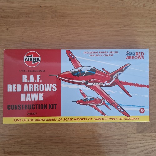 Airfix a68227 bae - hawk, red