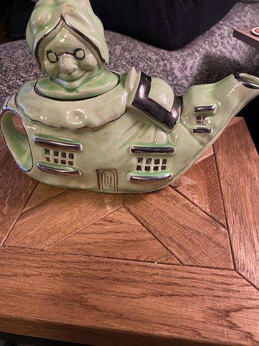 Lingard novelty teapot - , the