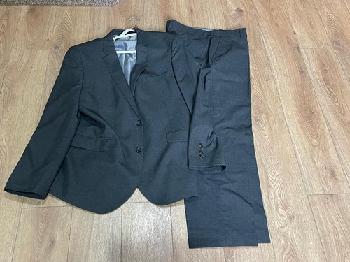 Mens grey piece - suit, 36"