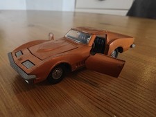 Dinky 221 Corvette Stingray