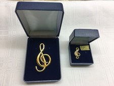 Ladies Treble Clef Brooch and