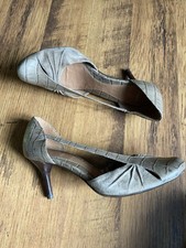 Clarks Women's High Heel Shoes Size 5 Suede & Faux Crocodile Skin