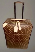 Louis Vuitton Pegase 70