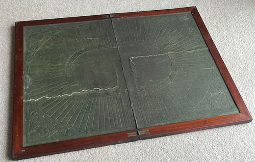 Antique horse racing game - antique,