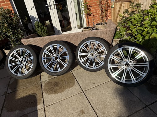 Genuine bmw e90 - 19”,
