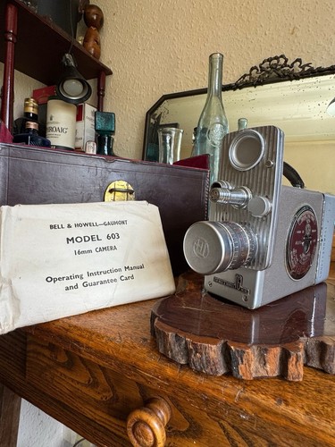 Vintage bell howell gaumont - &,
