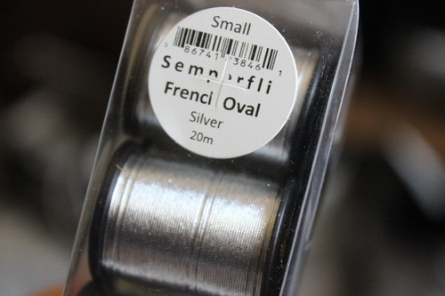 Fly tying semperfli - tying, french