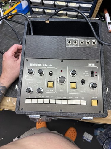 Korg univox 120 - korg,