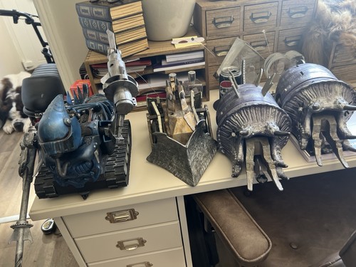 Large bbc robot wars figures - large,