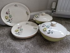 Alfred Meakin Rose Chartreuse dining set - 3 plates, 2 serving dish, 1 plater 