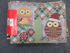 SET OF 4 TAPESTRY PLACE MATS