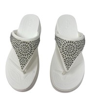 Crocs Women's Size 8 Monterey