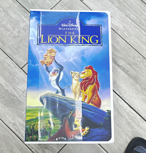 Disney the lion king - lion,