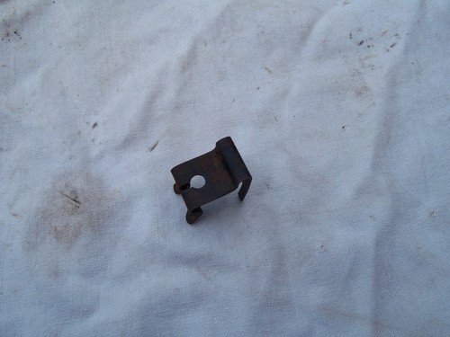 Classic mini choke cable clip - classic,