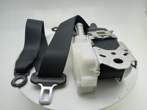 Toyota rav seat belt - belt, mk5