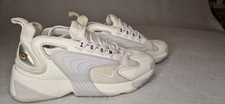 nike zoom 2000 trainers