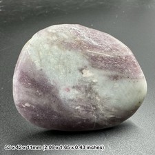 Pink Tourmaline Worry Stone – Natural Healing Crystal – Madagascar Gemstone