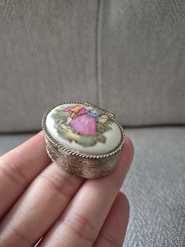 Vintage ladies pill - ladies, with