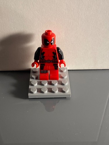 Lego mini figure dead - mini-figure, dead-pool