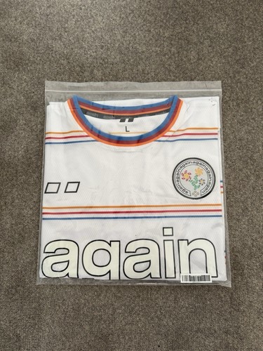 Fred again white football - white,