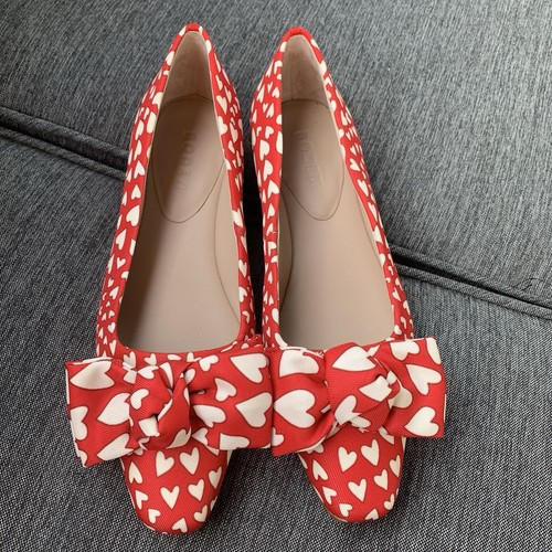 Boden chisel toe flats shoes - toe,