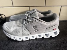 "On" logo, Women's sneakers | UK size 4.5-5. Light Grey and White. New