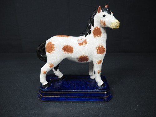Staffordshire figure style - staffordshire,