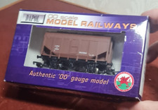 Dapol  B562 LMS Bulk Grain