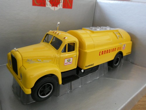 Corgi classics white - corgi,