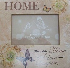 Shabby Chic Wooden Home-Photo