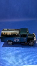 Corgi Morris Truck W Butler &