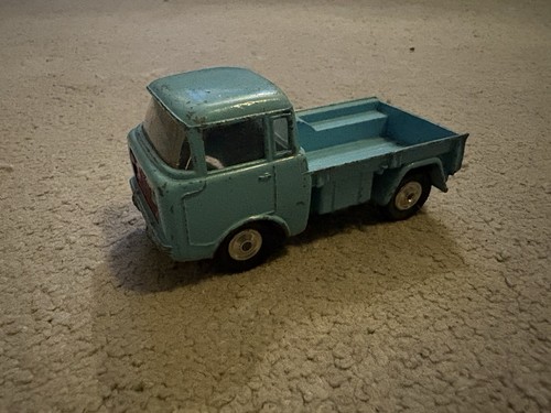 Corgi toy jeep car 150 - fc-150, blue