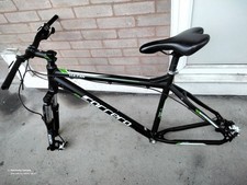 Carrera Vulcan T6 7005 Mountain Bike 26 Wheels Hydraulic Disc Brakes / Project