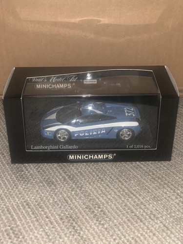 Minichamps 400 103590