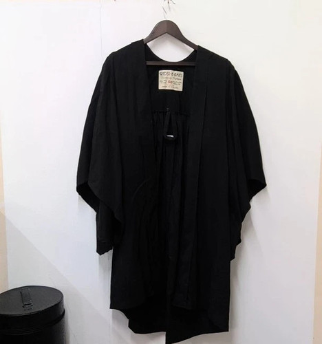 University cambridge gown - university,