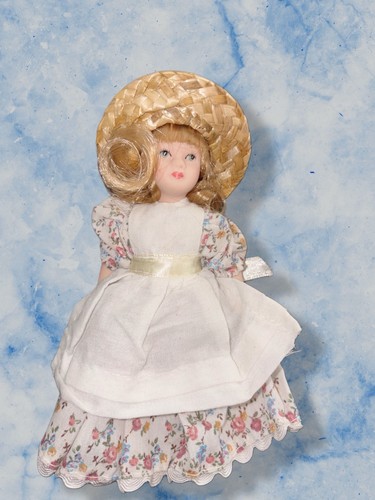 Porcelain doll not haunted - doll,,