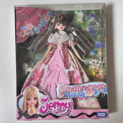 Takara tomy jenny - rose, garden