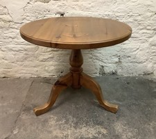 PINE WOOD SMALL ROUND PEDESTAL KITCHEN DINING TABLE